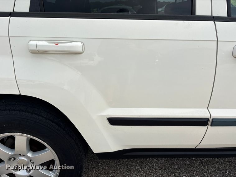 image for item EU0760 2008 Jeep Grand Cherokee SUV