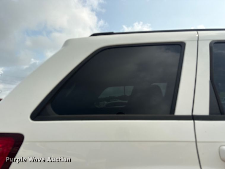 image for item EU0760 2008 Jeep Grand Cherokee SUV