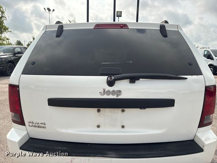 image for item EU0760 2008 Jeep Grand Cherokee SUV