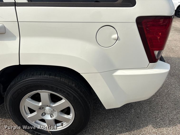 image for item EU0760 2008 Jeep Grand Cherokee SUV