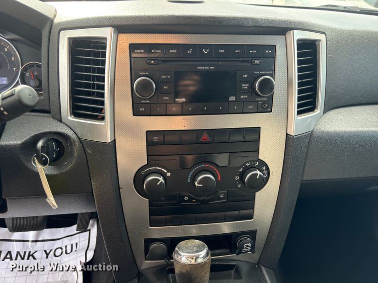 image for item EU0760 2008 Jeep Grand Cherokee SUV
