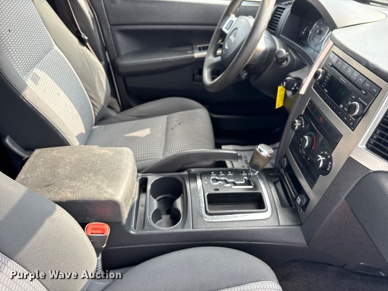 image for item EU0760 2008 Jeep Grand Cherokee SUV