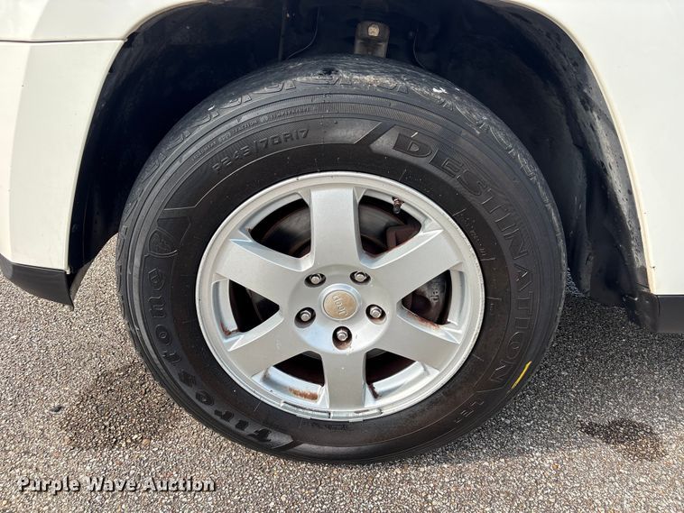 image for item EU0760 2008 Jeep Grand Cherokee SUV