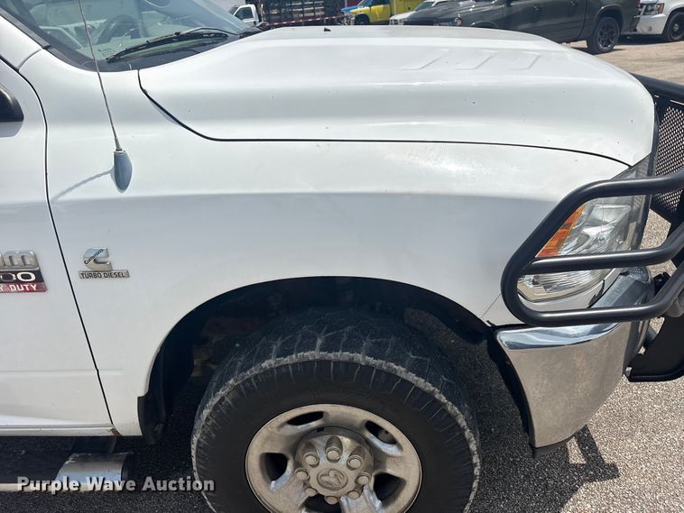 image for item EU0765 2012 Dodge Ram 3500 Crew Cab pickup truck
