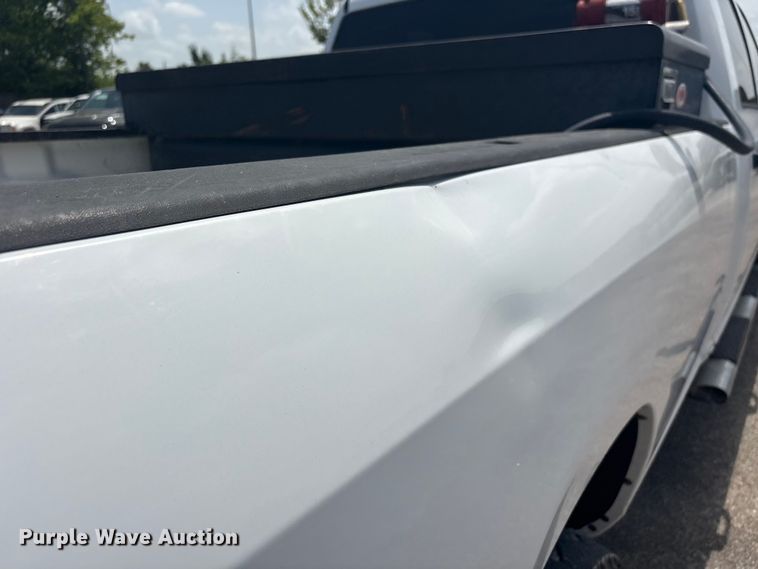 image for item EU0765 2012 Dodge Ram 3500 Crew Cab pickup truck