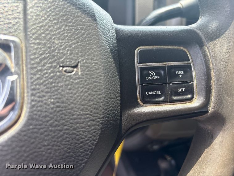 image for item EU0765 2012 Dodge Ram 3500 Crew Cab pickup truck
