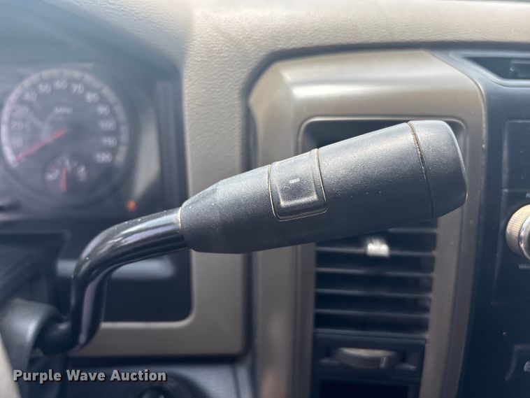 image for item EU0765 2012 Dodge Ram 3500 Crew Cab pickup truck