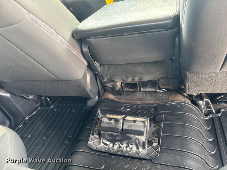 image for item EU0765 2012 Dodge Ram 3500 Crew Cab pickup truck