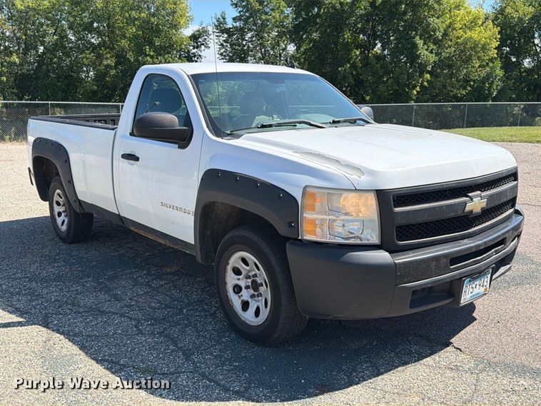 image for item EU0882 2009 Chevrolet Silverado 1500 pickup truck