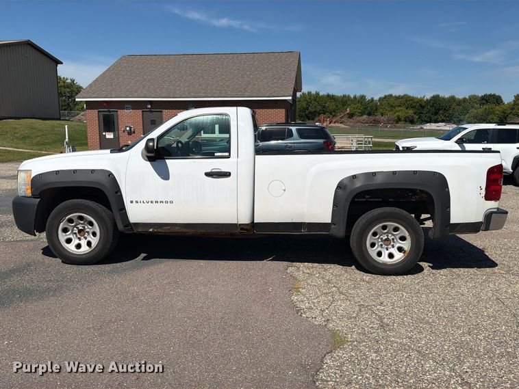 image for item EU0882 2009 Chevrolet Silverado 1500 pickup truck