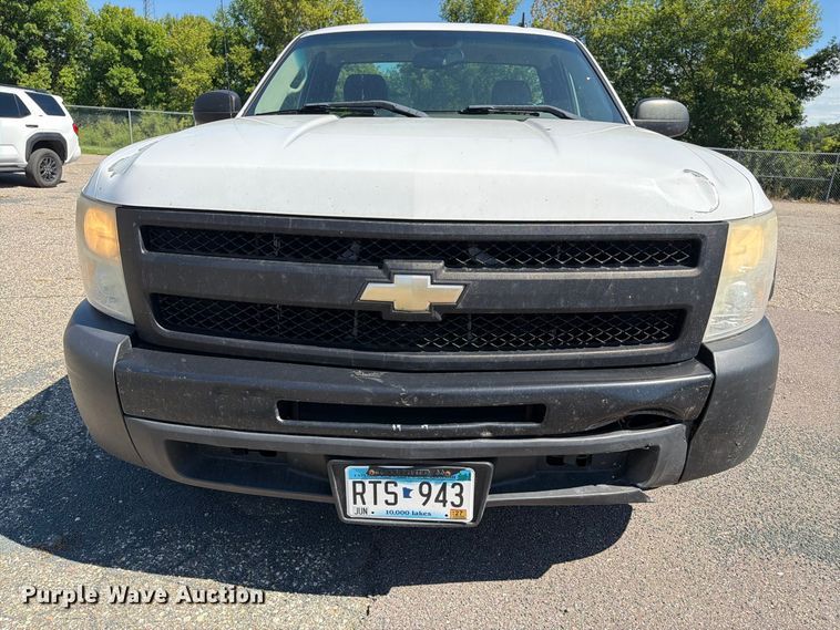 image for item EU0882 2009 Chevrolet Silverado 1500 pickup truck