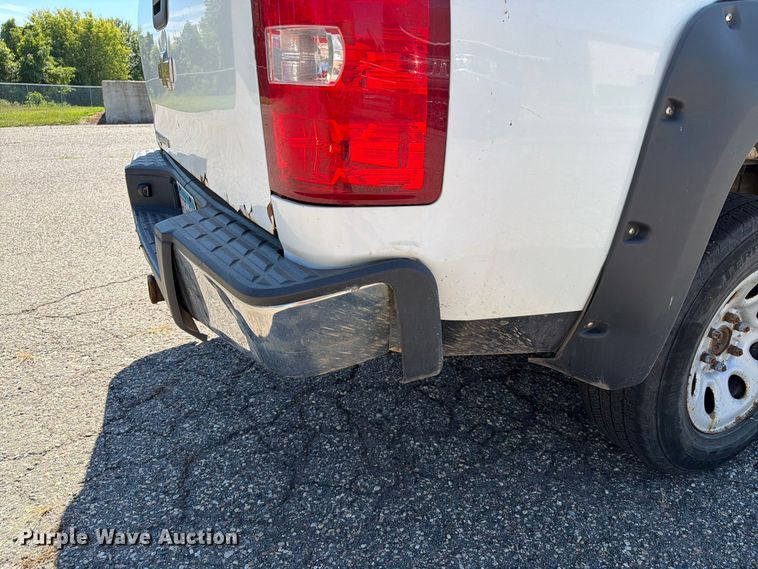 image for item EU0882 2009 Chevrolet Silverado 1500 pickup truck