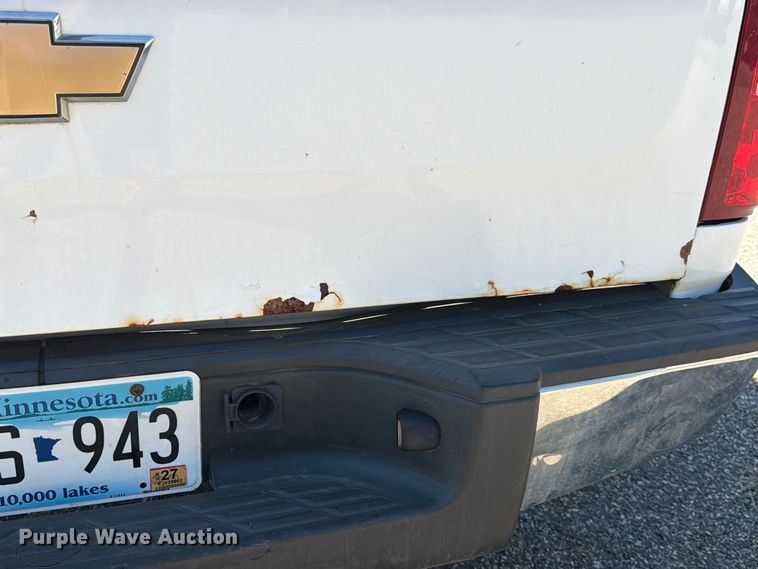 image for item EU0882 2009 Chevrolet Silverado 1500 pickup truck