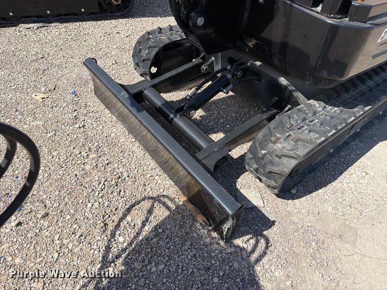 image for item EU1534 2024 Erie Industries EM15 mini excavator