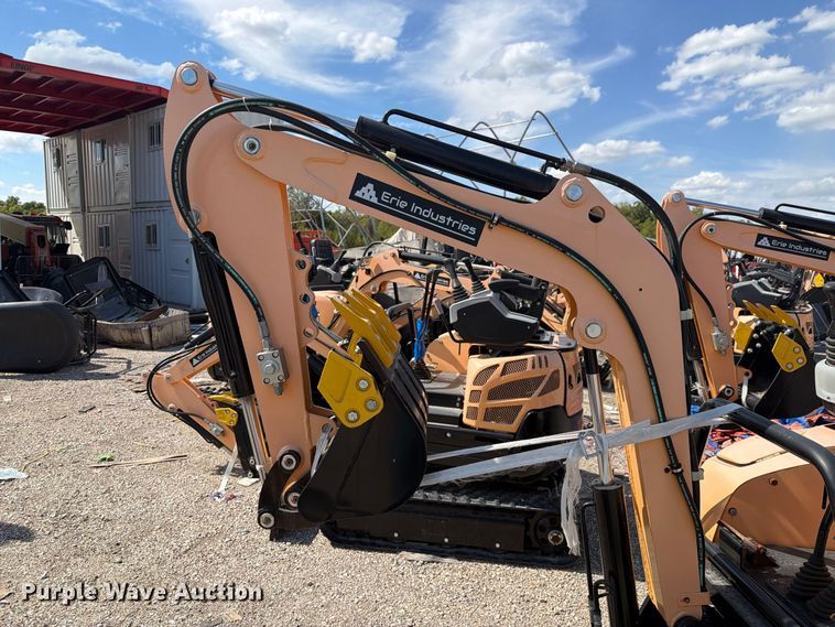 image for item EU1534 2024 Erie Industries EM15 mini excavator
