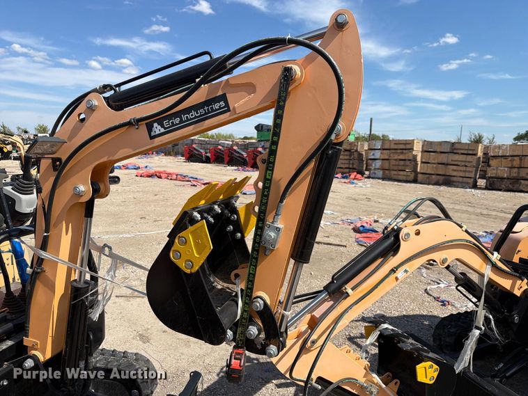 image for item EU1534 2024 Erie Industries EM15 mini excavator