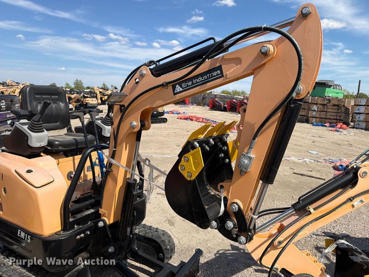 image for item EU1534 2024 Erie Industries EM15 mini excavator