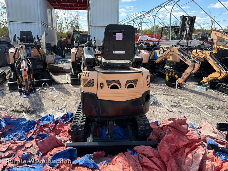 image for item EU1537 2024 Erie Industries EM15 mini excavator