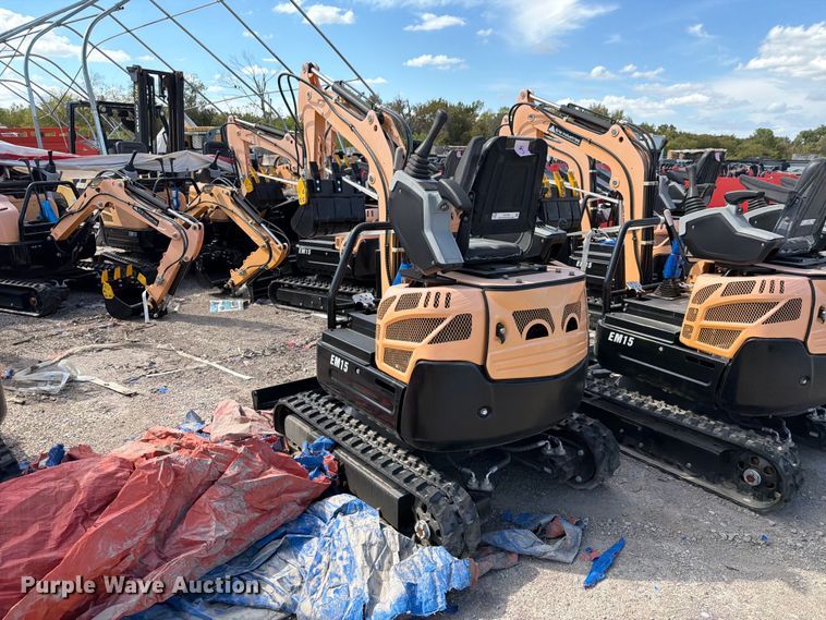 image for item EU1538 2024 Erie Industries EM15 mini excavator