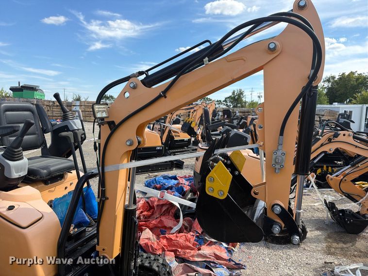 image for item EU1538 2024 Erie Industries EM15 mini excavator