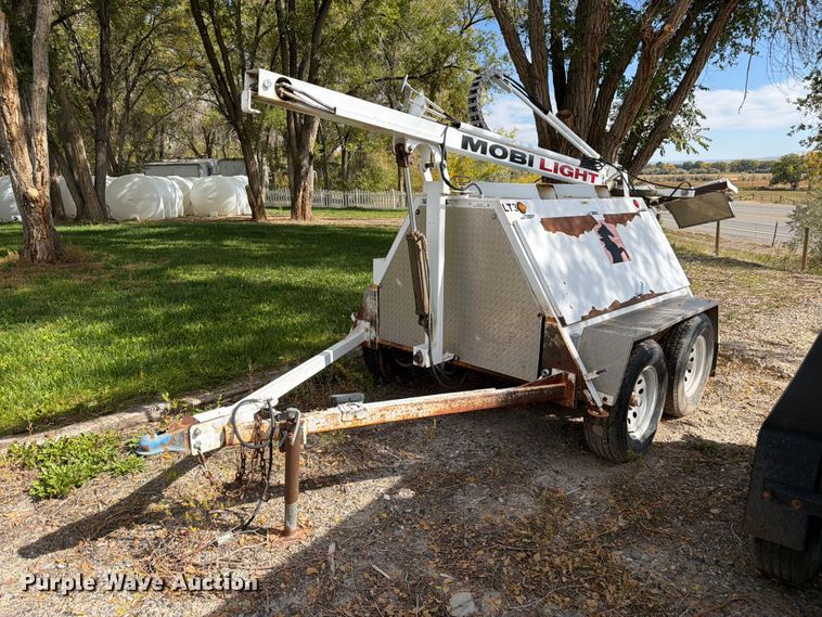 image for item EW2252 2006 Mobilight light plant