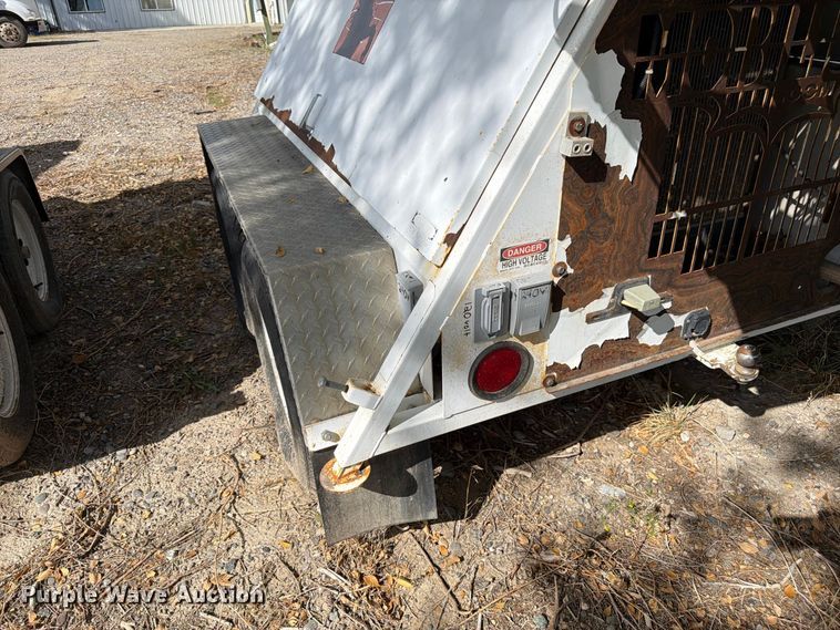 image for item EW2252 2006 Mobilight light plant