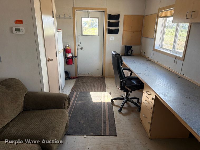 image for item EW2255 2005 Travco Office skid mounted office