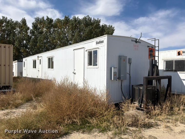 image for item EW2256 Skid mounted living quarters