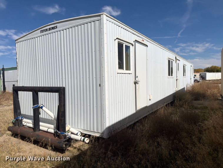 image for item EW2256 Skid mounted living quarters