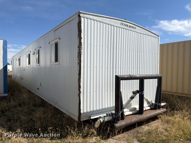 image for item EW2256 Skid mounted living quarters
