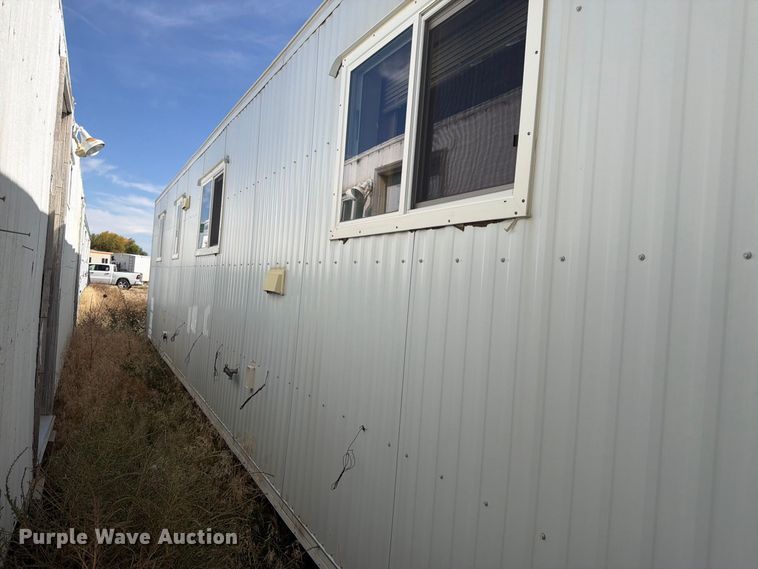 image for item EW2256 Skid mounted living quarters