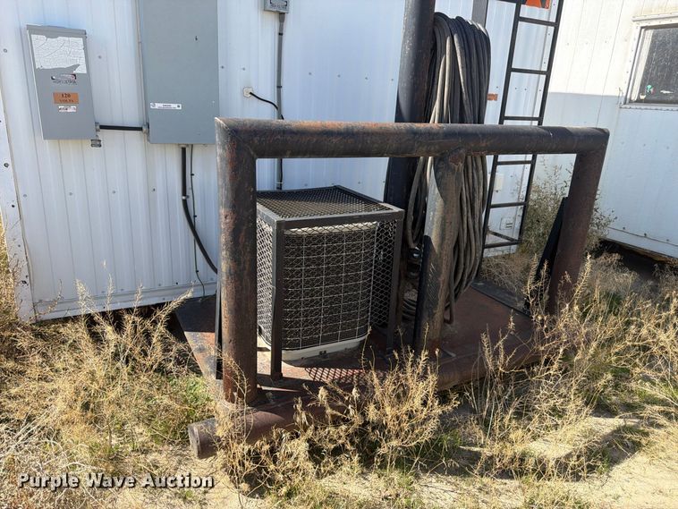 image for item EW2256 Skid mounted living quarters