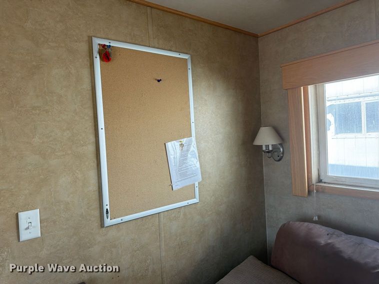 image for item EW2256 Skid mounted living quarters