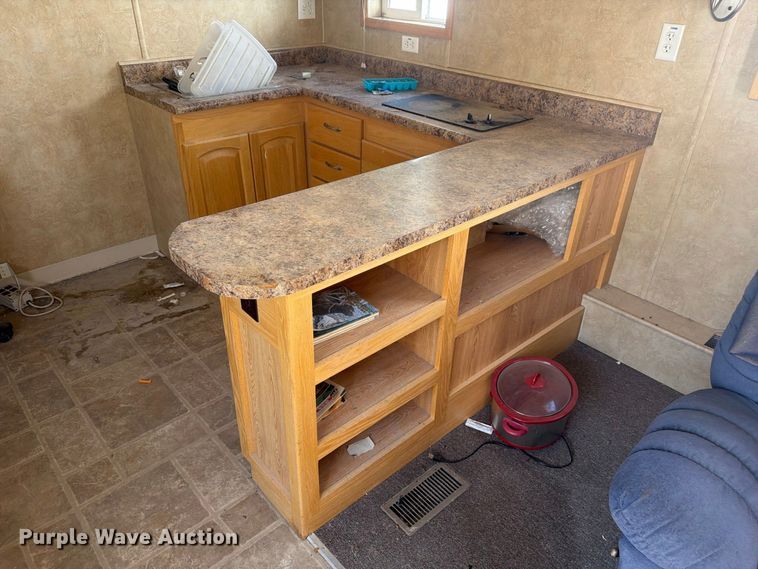 image for item EW2256 Skid mounted living quarters