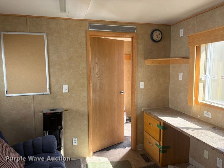 image for item EW2256 Skid mounted living quarters