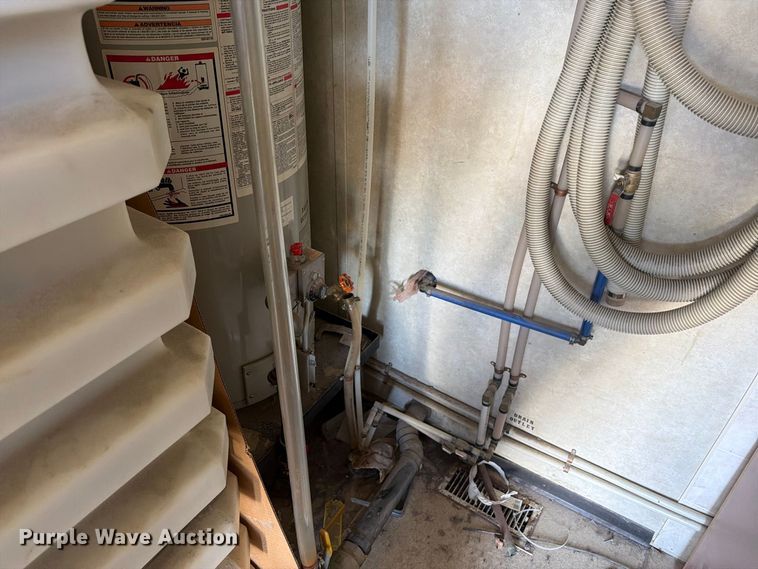 image for item EW2257 Roadway Trailers Wellsite skid mounted living quarters