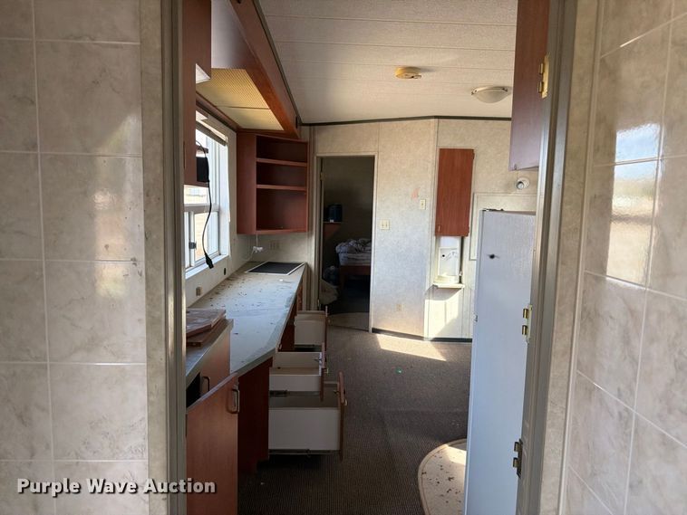 image for item EW2257 Roadway Trailers Wellsite skid mounted living quarters