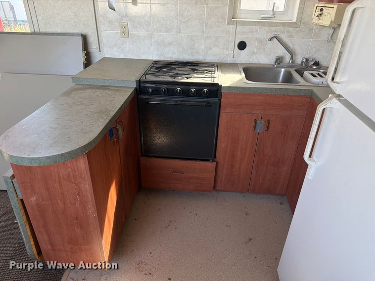 image for item EW2257 Roadway Trailers Wellsite skid mounted living quarters