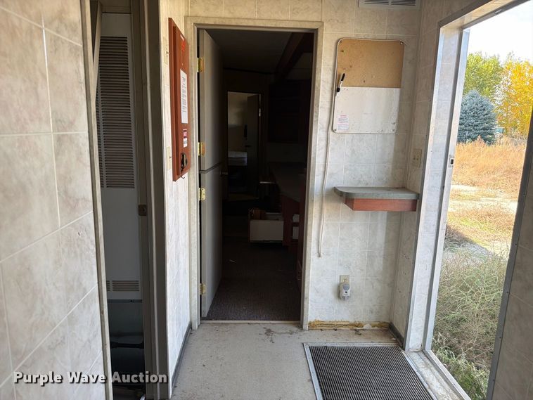 image for item EW2257 Roadway Trailers Wellsite skid mounted living quarters