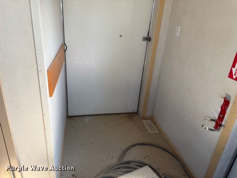 image for item EW2258 Travco Office skid mounted office