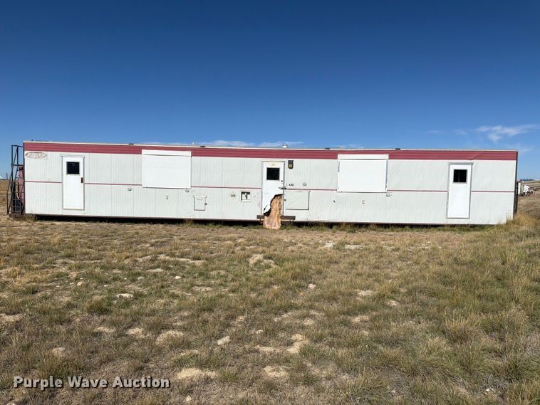 image for item EW2259 Auburn skid mounted living quarters