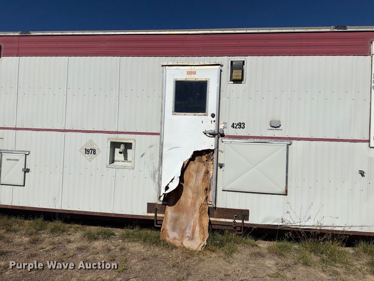 image for item EW2259 Auburn skid mounted living quarters