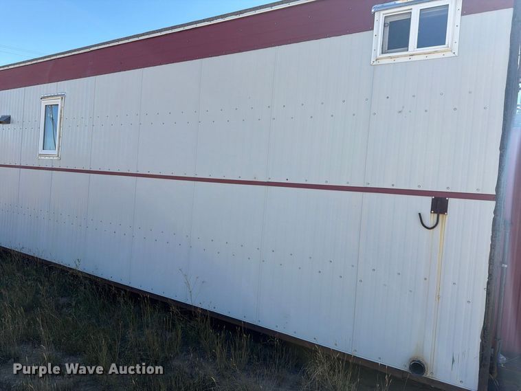 image for item EW2259 Auburn skid mounted living quarters