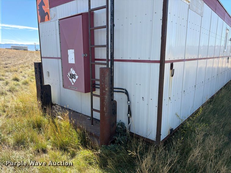 image for item EW2259 Auburn skid mounted living quarters