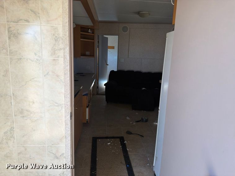 image for item EW2259 Auburn skid mounted living quarters