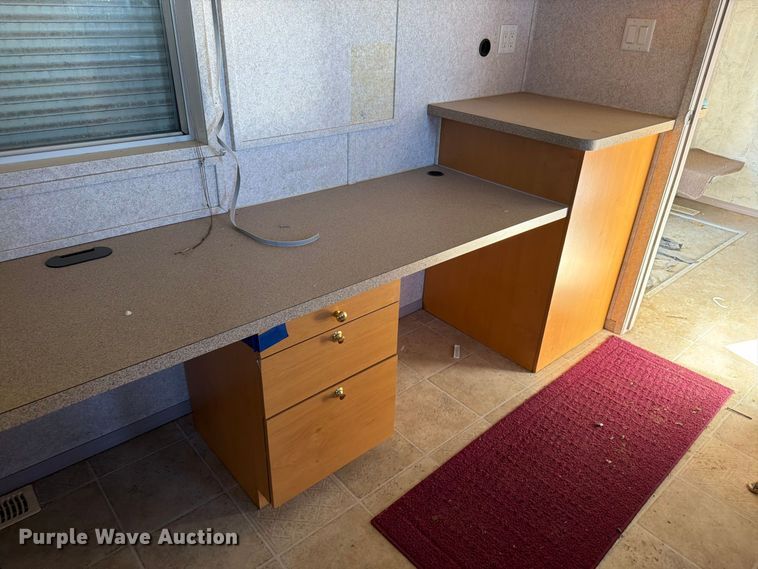 image for item EW2259 Auburn skid mounted living quarters