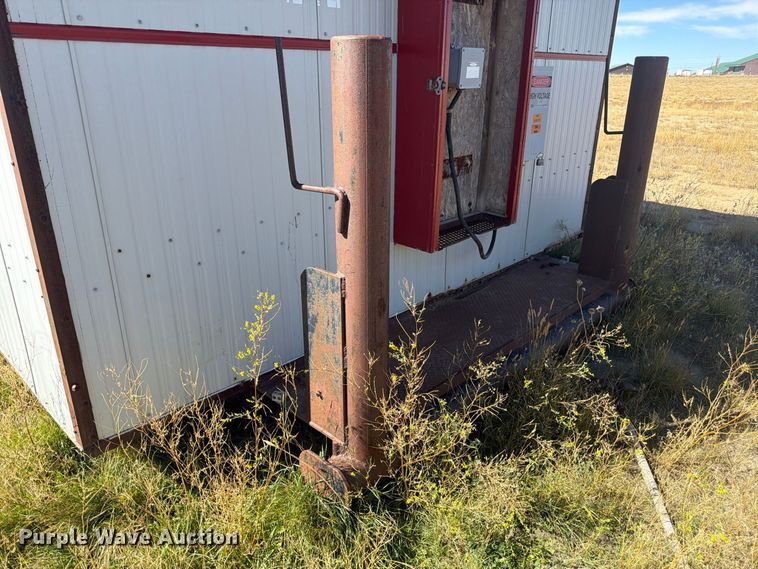 image for item EW2260 Roadway Trailers Wellsite skid mounted living quarters