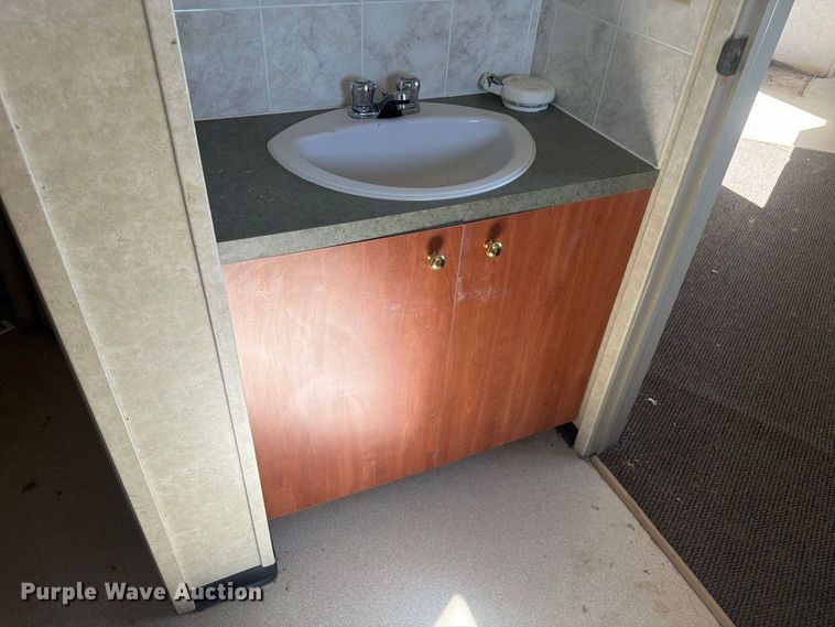 image for item EW2260 Roadway Trailers Wellsite skid mounted living quarters