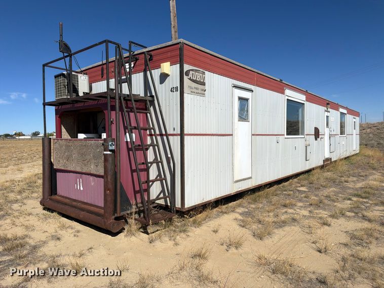 image for item EW2261 Denille Industries ENG/GEO-4218 skid mounted living quarters