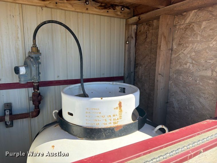 image for item EW2261 Denille Industries ENG/GEO-4218 skid mounted living quarters